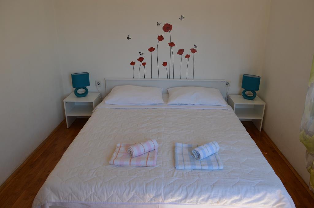 Apartments Sersic Baska Номер фото