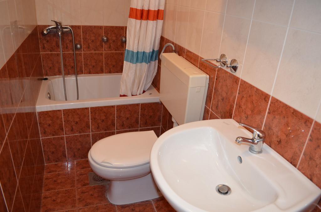 Apartments Sersic Baska Номер фото